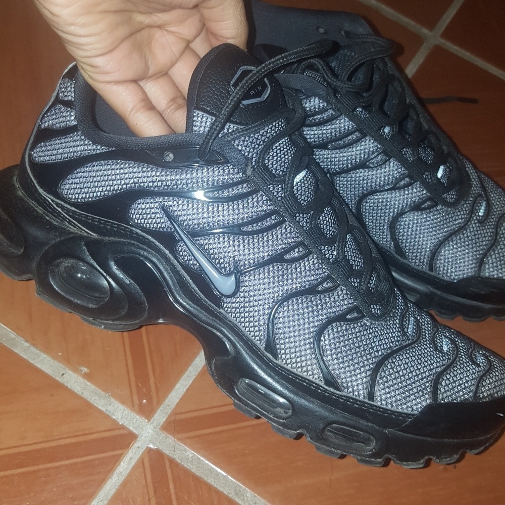 Nike tn sneakers